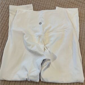 Lululemon White Align Cropped Leggings